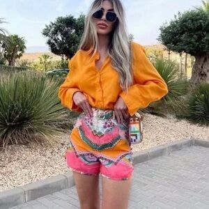 ZARA Linen Floral Print High-Waist Shorts i 💖🧡